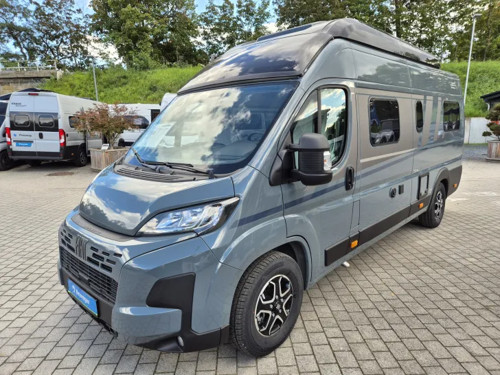 Fahrzeugbild Carado CV640 PRO+ Aufstelldach*Schwenkbad* #4