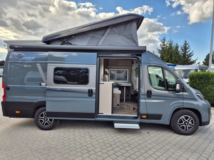 Fahrzeugbild Carado CV640 PRO+ Aufstelldach*Schwenkbad* #7