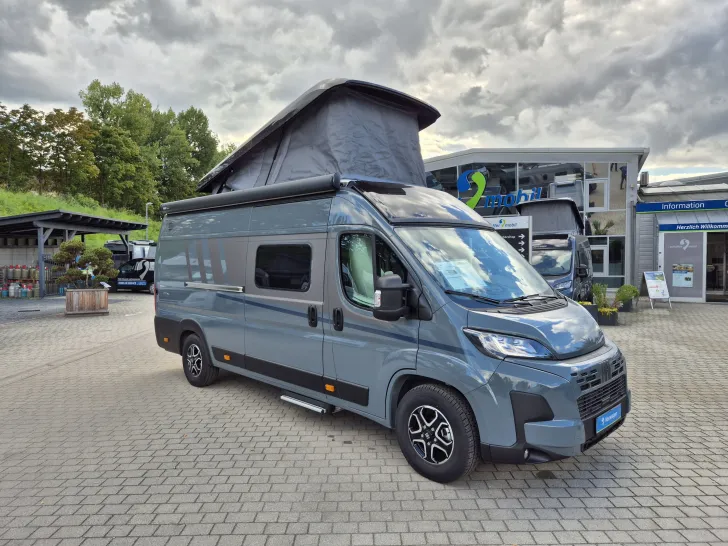 Fahrzeugbild Carado CV640 PRO+ Aufstelldach*Schwenkbad* #38