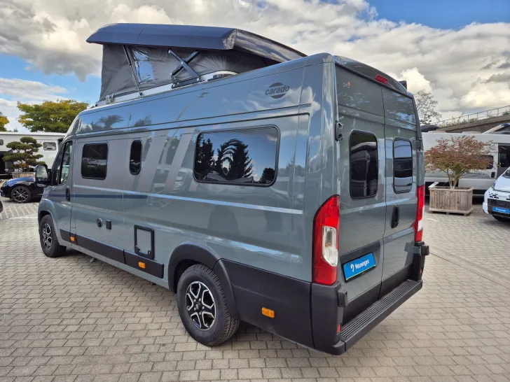 Fahrzeugbild Carado CV640 PRO+ Aufstelldach*Schwenkbad* #40