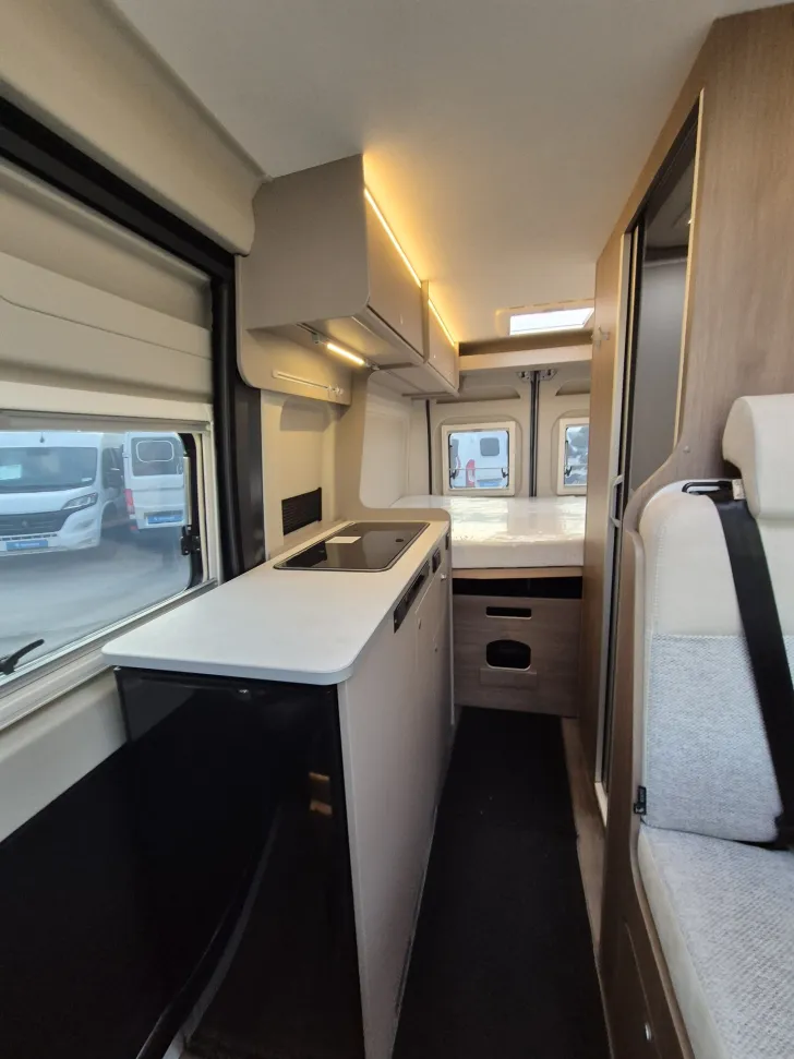 Fahrzeugbild Carado CV600 PRO+*Automatik*Schwenkbad* #16