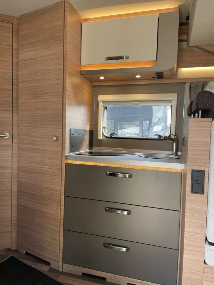 Fahrzeugbild Weinsberg CaraSuite 650 MF *Media-Paket*Markise* #10