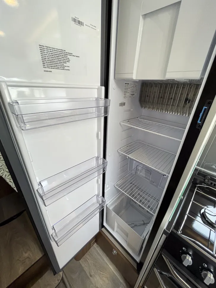 Fahrzeugbild Hymer B-MC I 600 WhiteLine *5.Sitzpl.*Solar*Dachklima #11