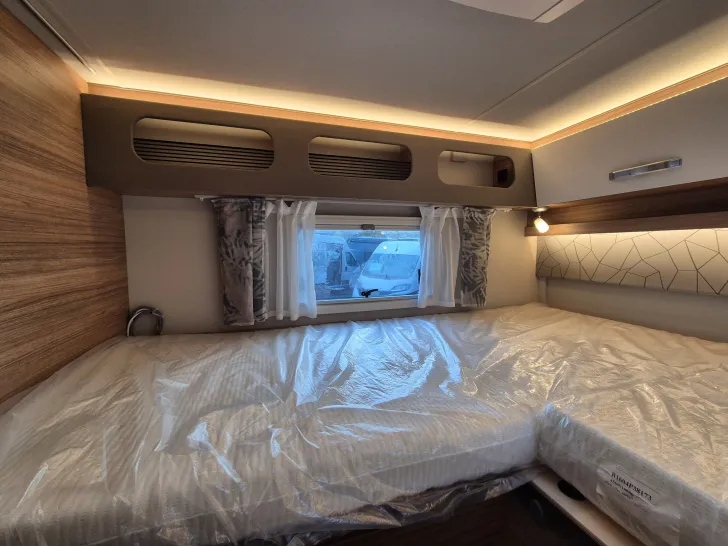 Fahrzeugbild Weinsberg CaraCore 700 MEG *DuoControl* #31