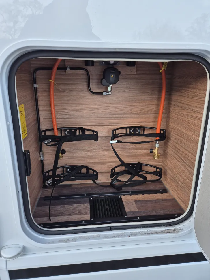 Fahrzeugbild Weinsberg CaraCore 700 MEG *DuoControl* #38