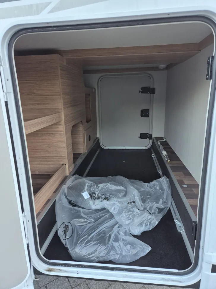 Fahrzeugbild Weinsberg CaraCore 700 MEG *DuoControl* #40