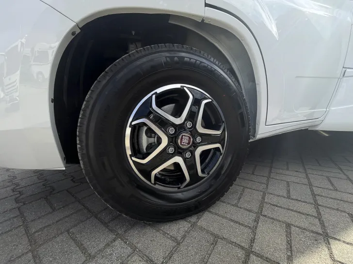 Fahrzeugbild Knaus SKY TI 700 MEG Platinum Selection*Automatik #14