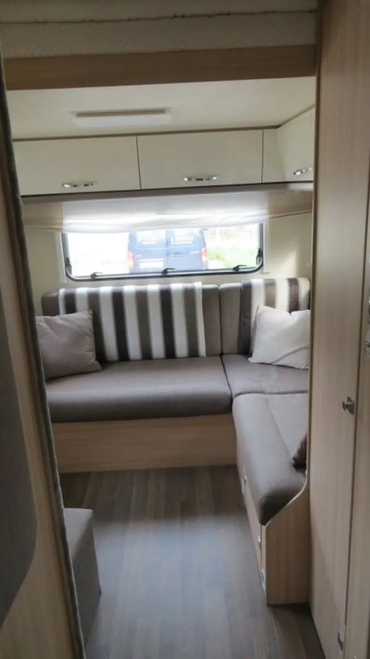 Fahrzeugbild Bürstner Lyseo T 744 Sehr gepflegt #6