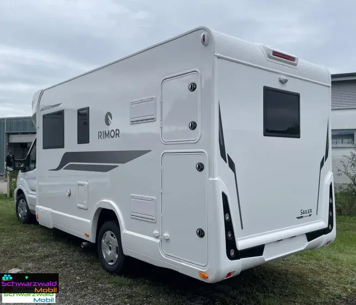 Fahrzeugbild Rimor SAILER 56 Autom., Markise, große Küche hinten #3