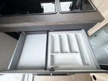 Fahrzeugbild Hobby De Luxe 460 SL/Bettverbreitung/Vorzeltsteckdose #11