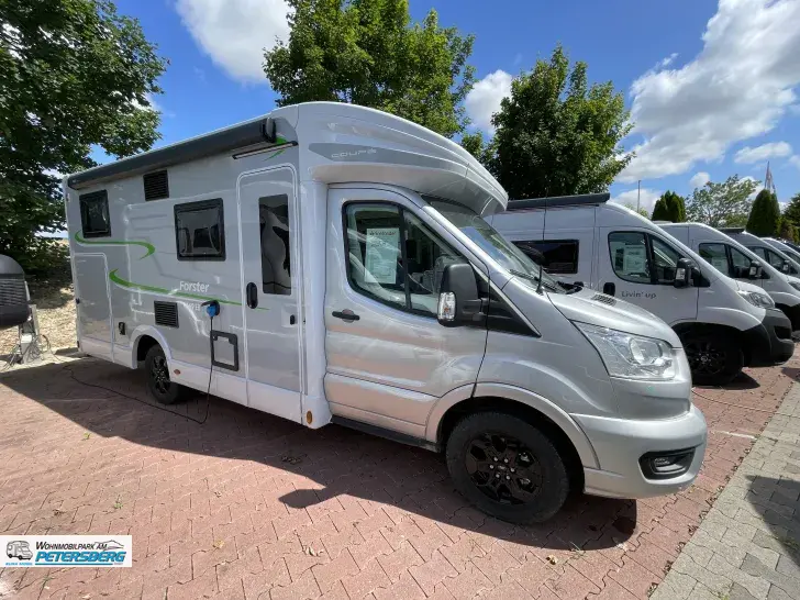 Fahrzeugbild Forster T 669 EB 165 PS * Automatik * Hubbett #6