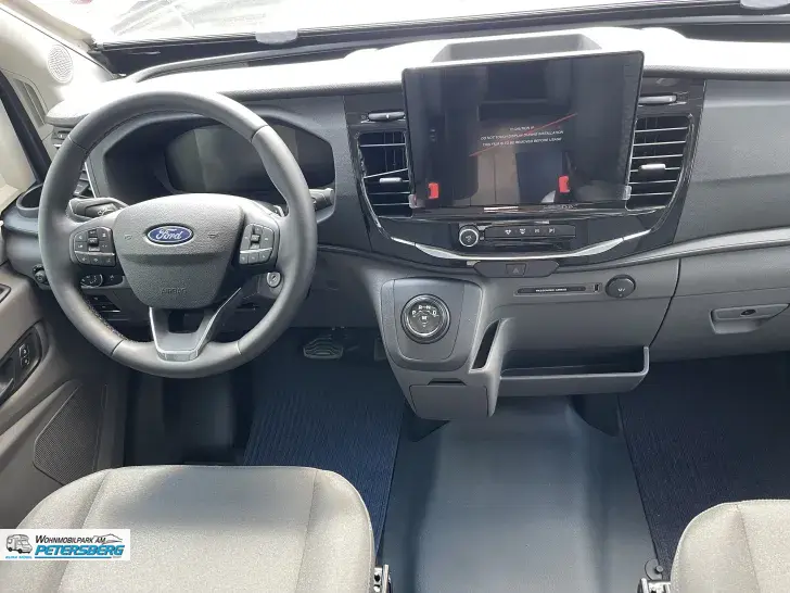 Fahrzeugbild Forster T 669 EB 165 PS * Automatik * Hubbett #7