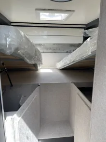 Fahrzeugbild Forster T 669 EB 165 PS * Automatik * Hubbett #12