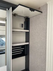 Fahrzeugbild Forster T 669 EB 165 PS * Automatik * Hubbett #18