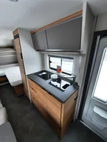 Fahrzeugbild Dethleffs Nomad 490 EST Verfüg./Sparen Sie 4.445,- € #12