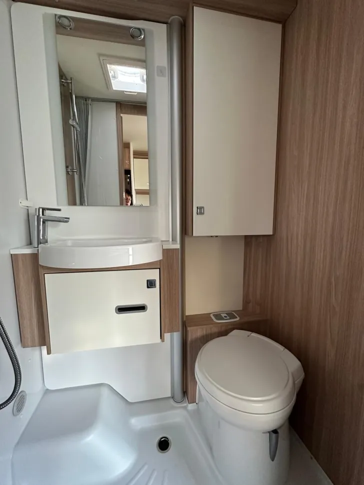 Fahrzeugbild Bürstner Lyseo Time T 690 G #12