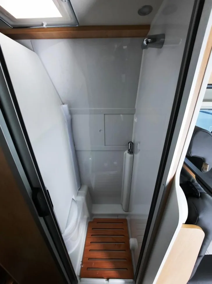 Fahrzeugbild Sunlight Camper Van Cliff 640 X Verfüg./Sparen Sie 3.101,- € #17