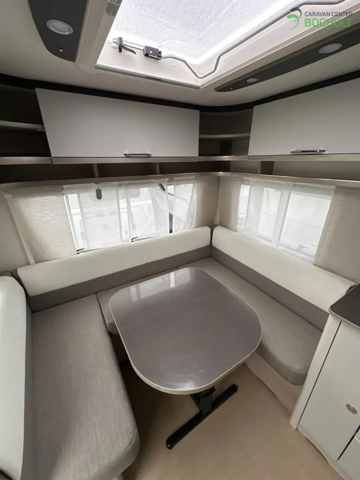 Fahrzeugbild Bürstner Premio 455 TS 1700 kg / Duschpaket #6