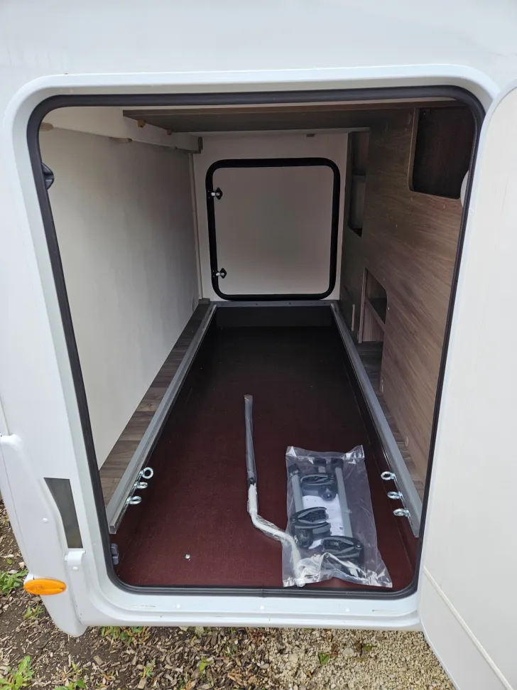 Fahrzeugbild Carado Edition24 T Ford 338 SAT|TV|Automatik|Hubbett #23