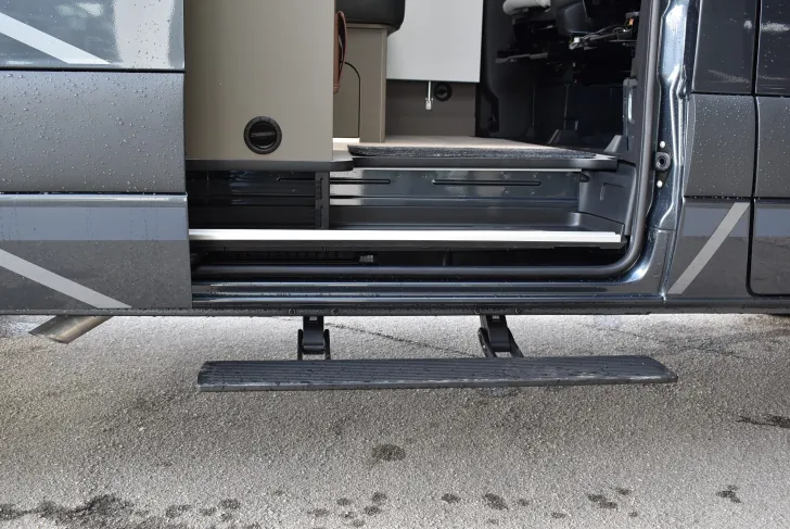 Fahrzeugbild Hymer Camper Van Grand Canyon S CrossOver LIthium, Solar, Leder, 4x4 #10