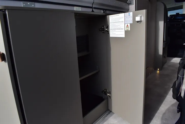 Fahrzeugbild Hymer Camper Van Grand Canyon S CrossOver LIthium, Solar, Leder, 4x4 #16