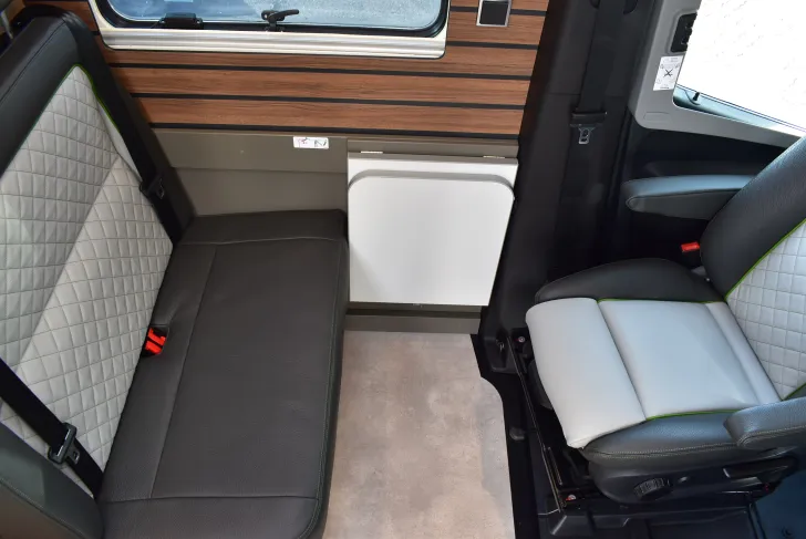 Fahrzeugbild Hymer Camper Van Grand Canyon S CrossOver LIthium, Solar, Leder, 4x4 #32