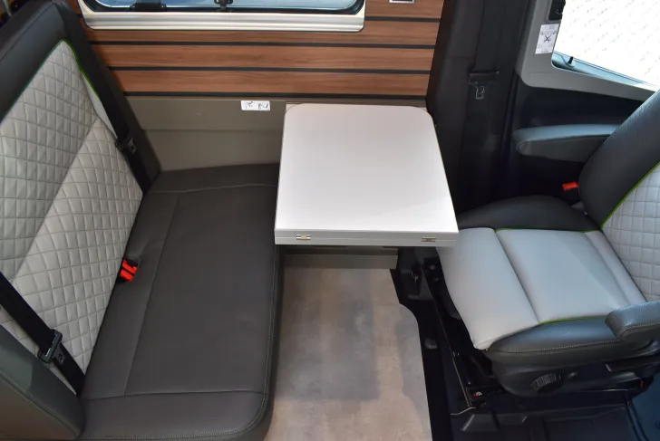 Fahrzeugbild Hymer Camper Van Grand Canyon S CrossOver LIthium, Solar, Leder, 4x4 #33