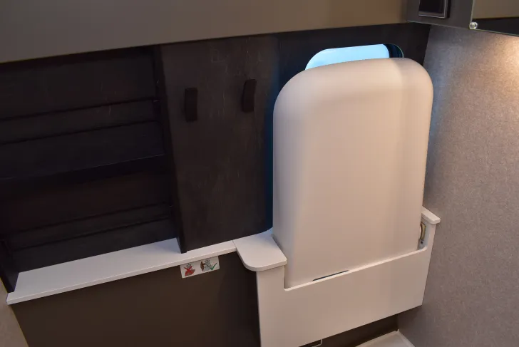 Fahrzeugbild Hymer Camper Van Grand Canyon S CrossOver LIthium, Solar, Leder, 4x4 #54