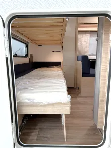 Fahrzeugbild Fendt Bianco Selection 550 SKM Modell 2026 ausgestellt! #9