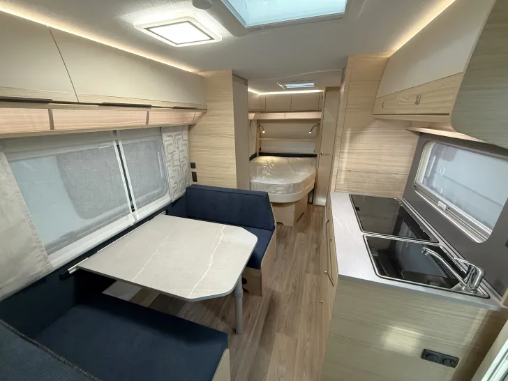 Fahrzeugbild Fendt Bianco Selection 550 SKM Modell 2026 ausgestellt! #13