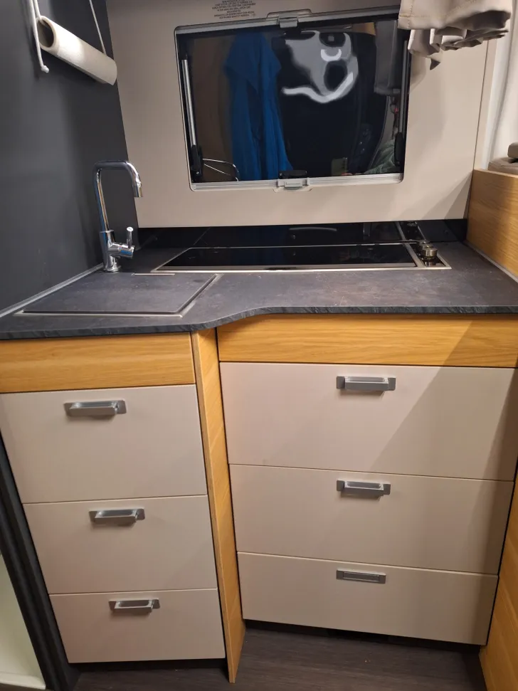 Fahrzeugbild Adria Matrix Axess 650 SL Austria Edition Sehr gut gepflegt #6