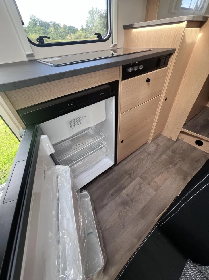 Fahrzeugbild Sunlight V 66 Markise/9 Zoll Radio/Kamera/Längsbetten #22