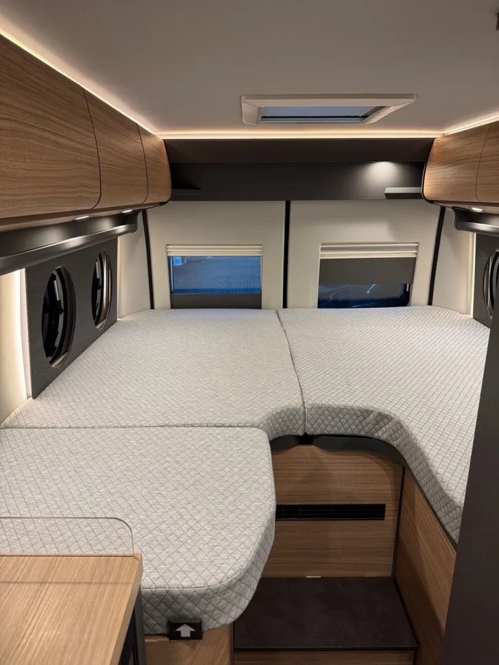Fahrzeugbild Malibu Charming coupé 640 LE K #17