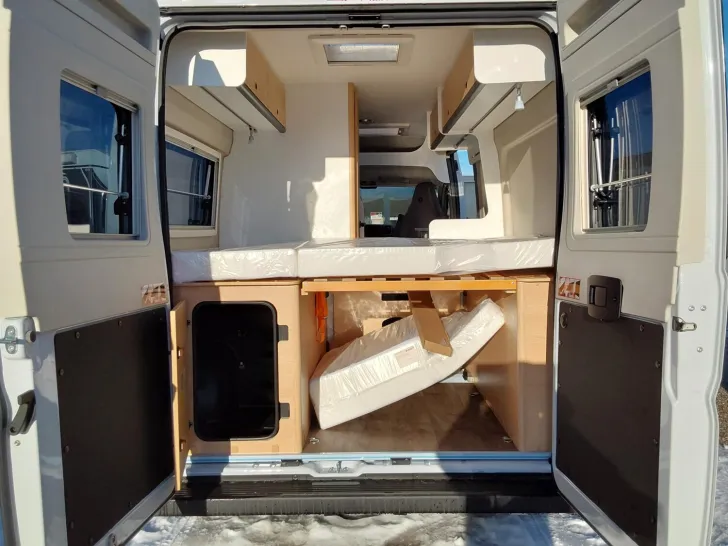 Fahrzeugbild Sunlight Cliff 600 Automatik, Markise, 600Kg Zuladung #6