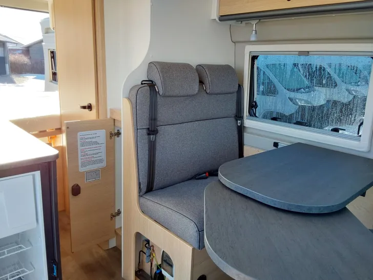 Fahrzeugbild Sunlight Cliff 600 Automatik, Markise, 600Kg Zuladung #7