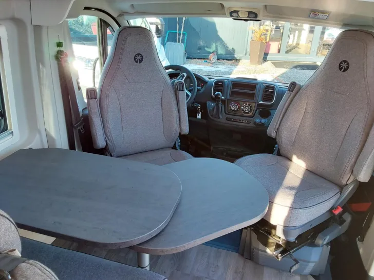 Fahrzeugbild Sunlight Cliff 600 Automatik, Markise, 600Kg Zuladung #10