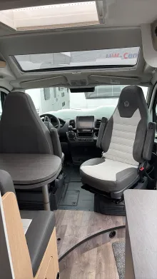 Sicht vorne-hinten Sunlight Camper Van CLIFF 600 X Sofort verfügbar