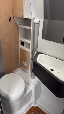Toilette Sunlight Camper Van CLIFF 600 X Sofort verfügbar