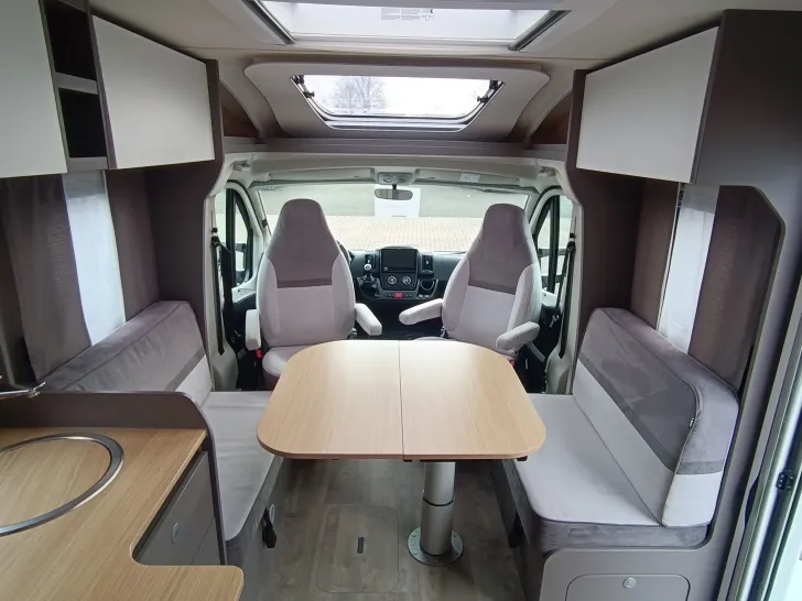 Fahrzeugbild LMC Tourer T 720 SAT + SOLAR + Lithium #9
