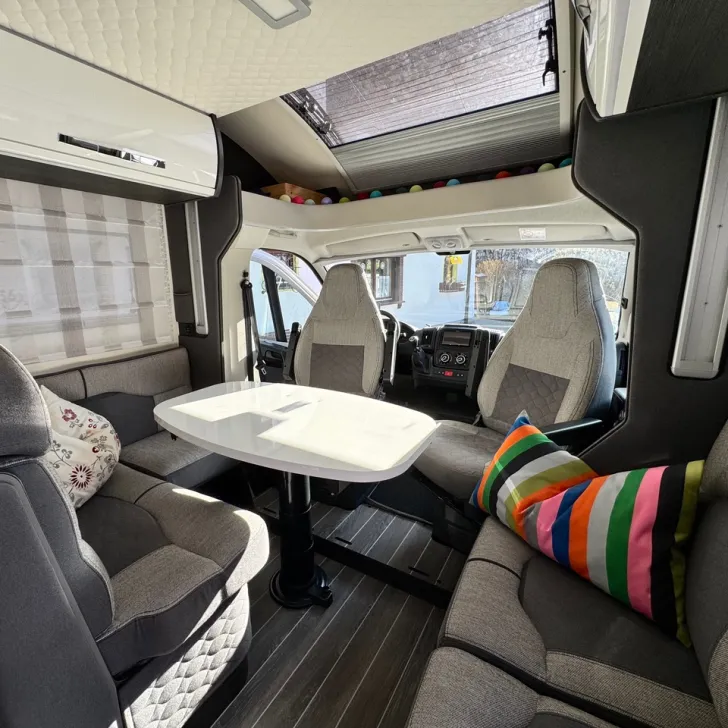 Fahrzeugbild Roller Team ZEFIRO 295 TL (Fiat) Bestens gepflegt – #4