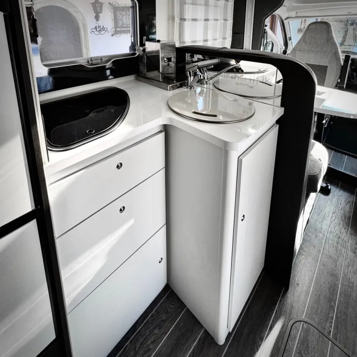 Fahrzeugbild Roller Team ZEFIRO 295 TL (Fiat) Bestens gepflegt – #6