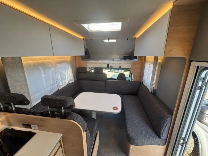 Fahrzeugbild Dethleffs XL A 7872-2 Family Modell 2026 #16