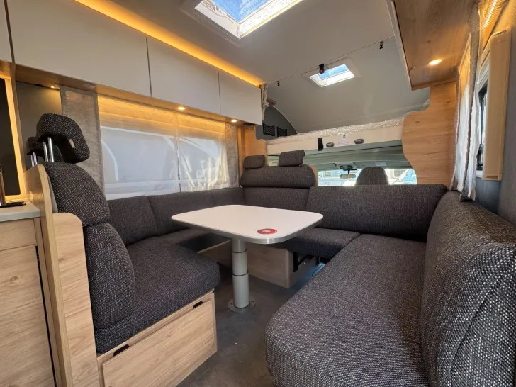 Fahrzeugbild Dethleffs XL A 7872-2 Family Modell 2026 #18