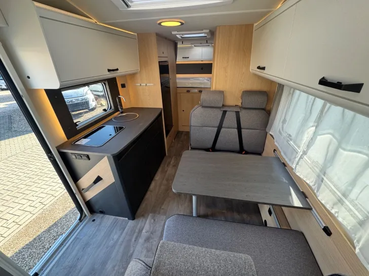 Fahrzeugbild Sunlight A 70 #7