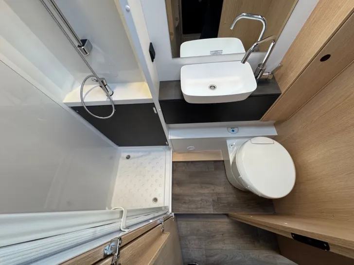 Fahrzeugbild Sunlight A 70 #10