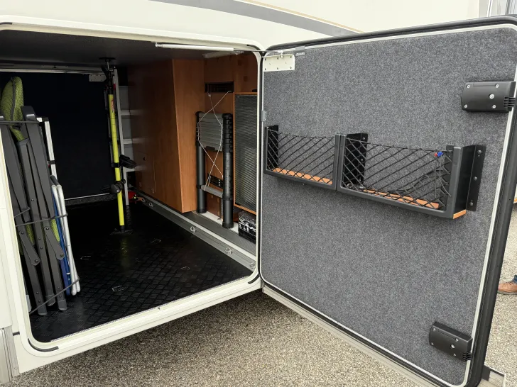 Fahrzeugbild Carthago chic c-line I 4.2 DB #18