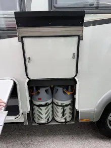 Fahrzeugbild Carthago chic c-line I 4.2 DB #23