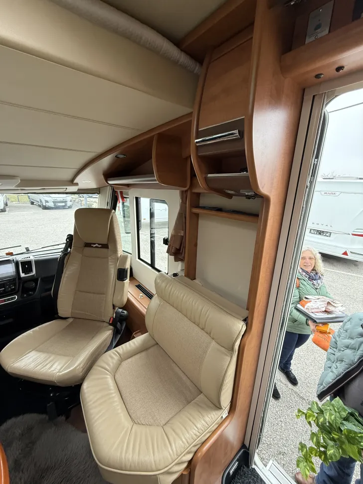 Fahrzeugbild Carthago chic c-line I 4.2 DB #30