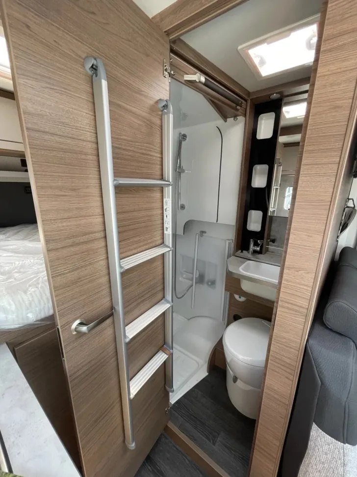 Fahrzeugbild Knaus Tourer Van 500 MQ Hubbett; Dieselheizung #11