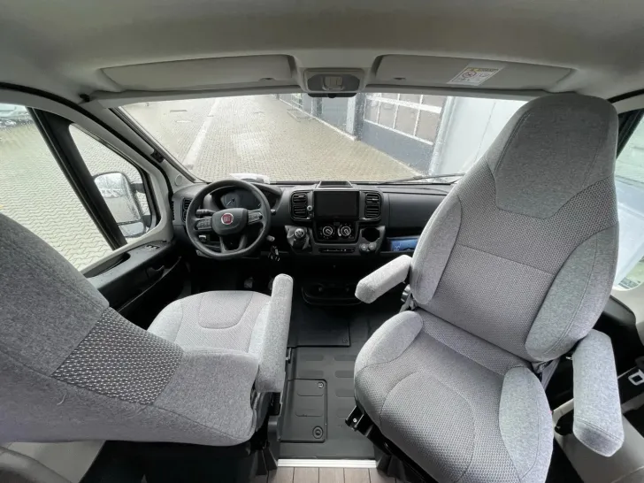 Fahrzeugbild Weinsberg CaraBus 630 ME #12